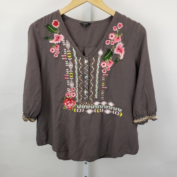 Floryday Embroidered tunic V-neck top  Size small - Picture 1 of 6
